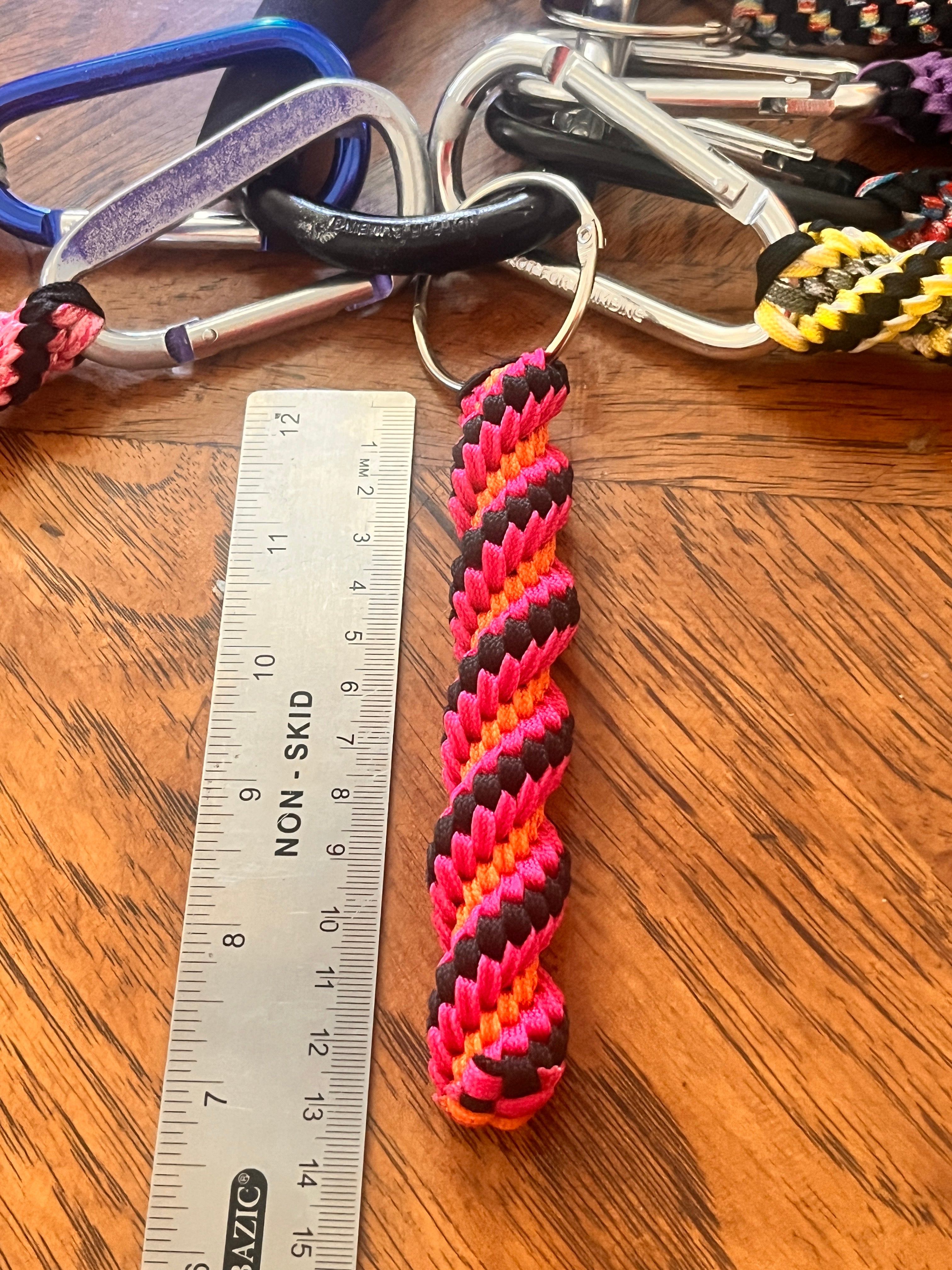 5"(13cm) 4-string Artisan Handwoven Helix Spiral Paracord Collectible Keychain – Black, Pink and Orange