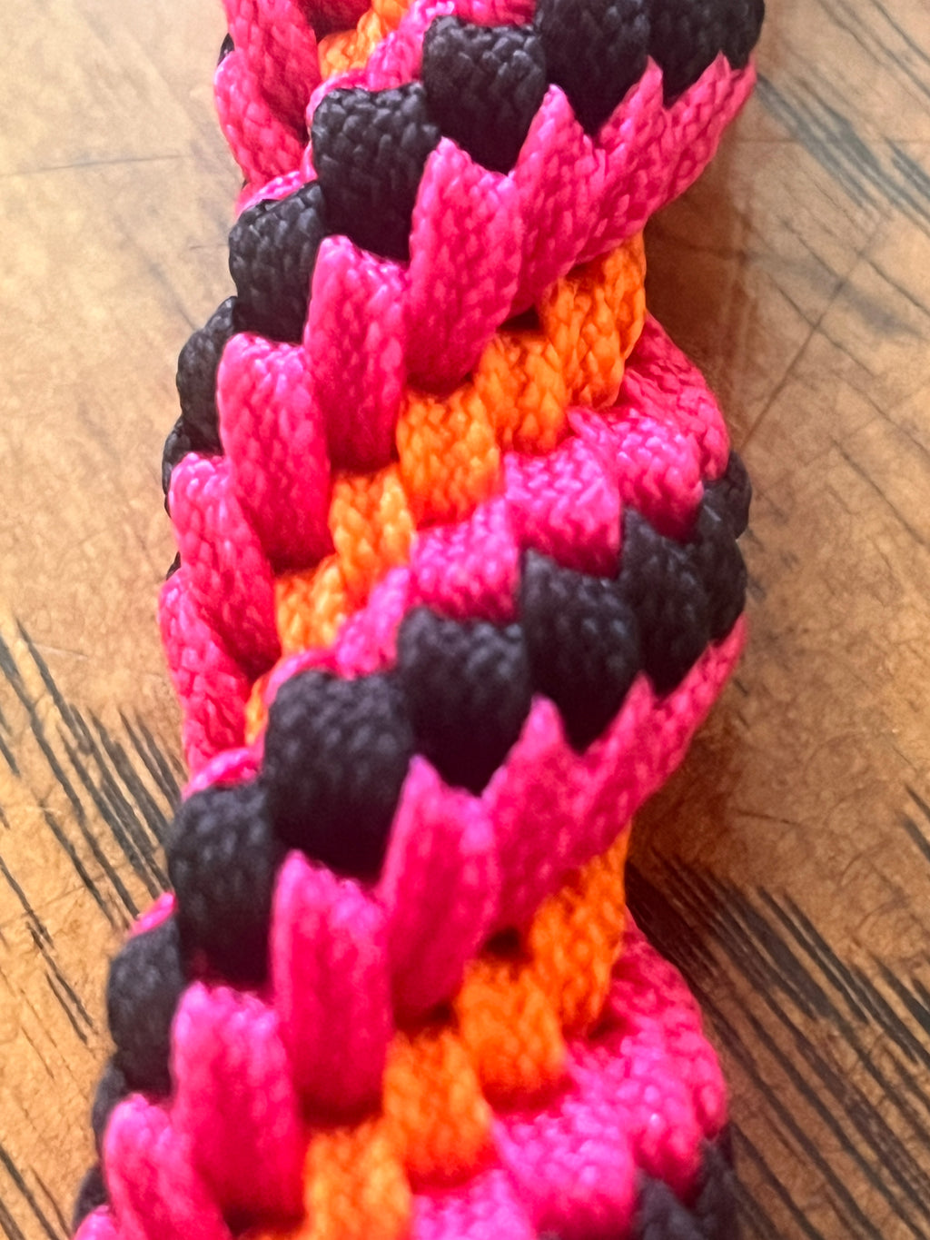 5"(13cm) 4-string Artisan Handwoven Helix Spiral Paracord Collectible Keychain – Black, Pink and Orange