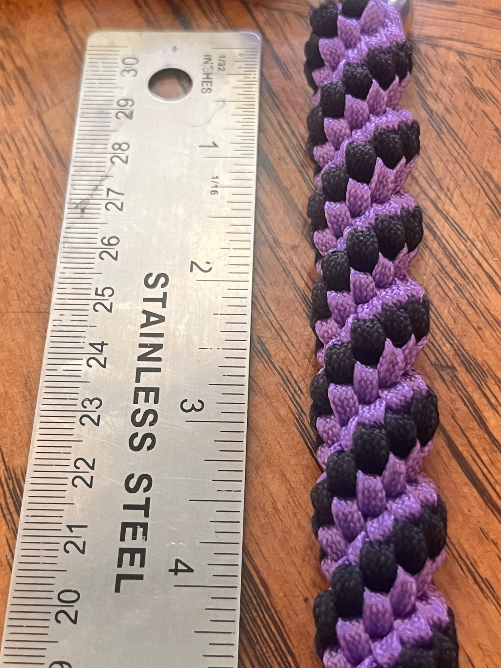 5"(13cm) 3-strings Artisan Handwoven Helix Spiral Paracord Collectible Keychain – Black & Purple