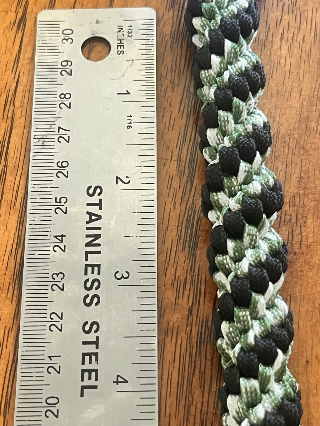 5"(13cm) 3-string Artisan Handwoven Helix Spiral Paracord Collectible Keychain – Black & Green with White accents