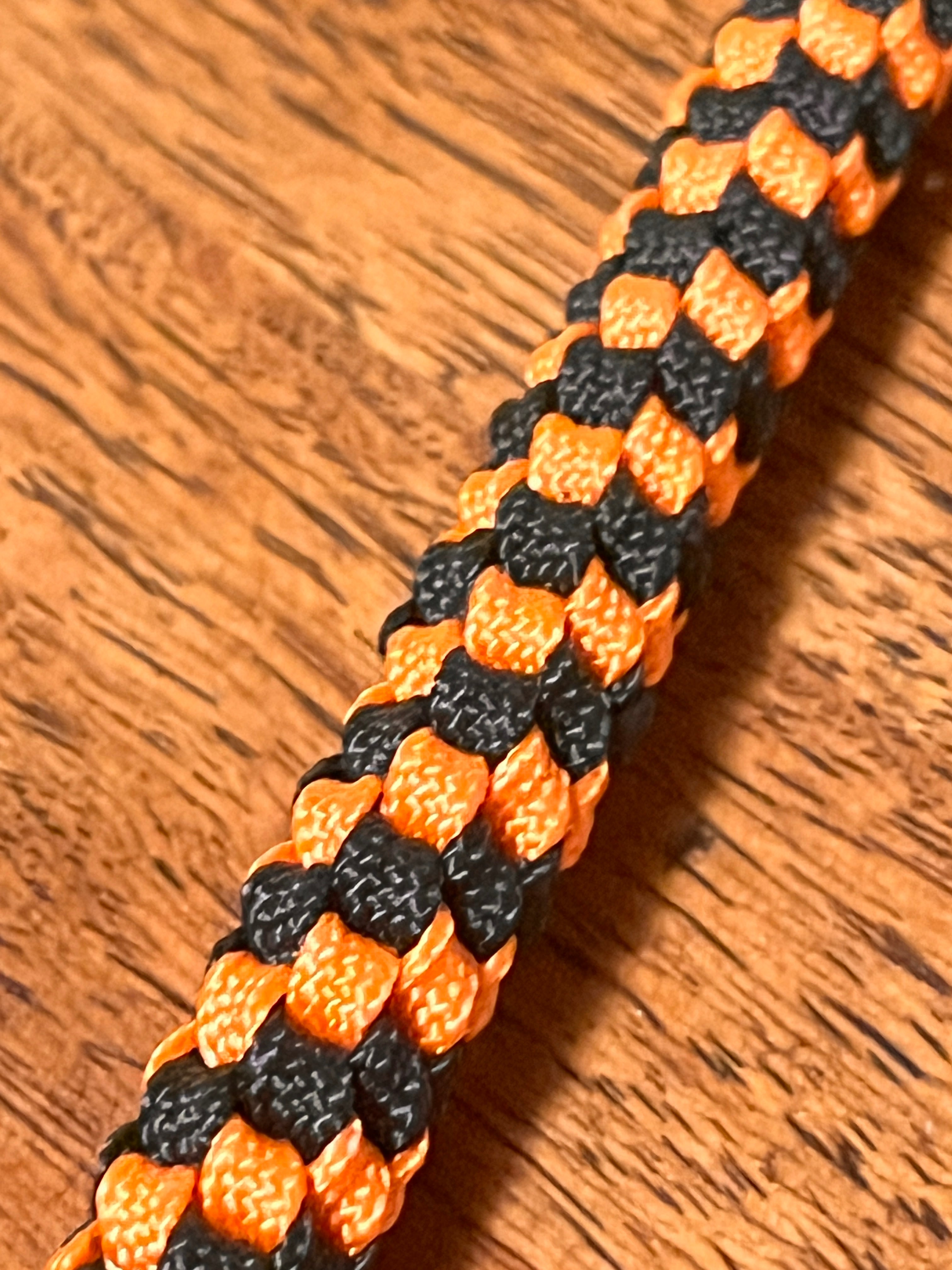 5"(13cm) 2-string Artisan Handwoven Helix Spiral Paracord Collectible Keychain – Black & Orange
