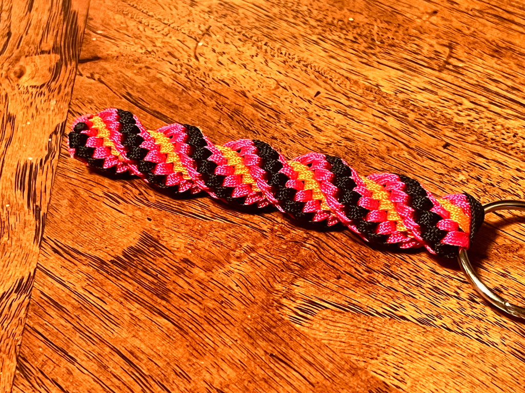5"(13cm) 4-string Artisan Handwoven Helix Spiral Paracord Collectible Keychain – Black, Pink and Orange