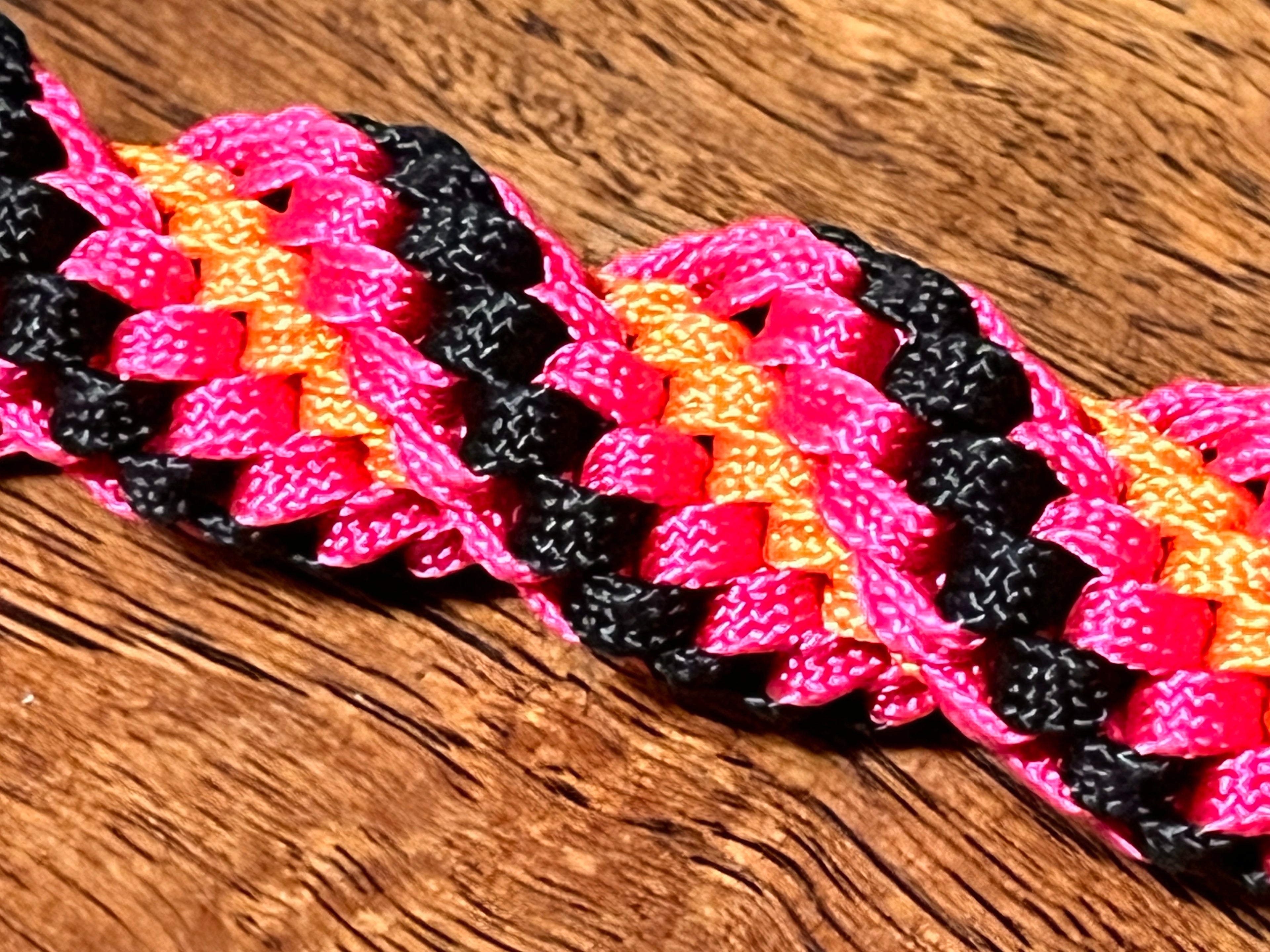 5"(13cm) 4-string Artisan Handwoven Helix Spiral Paracord Collectible Keychain – Black, Pink and Orange