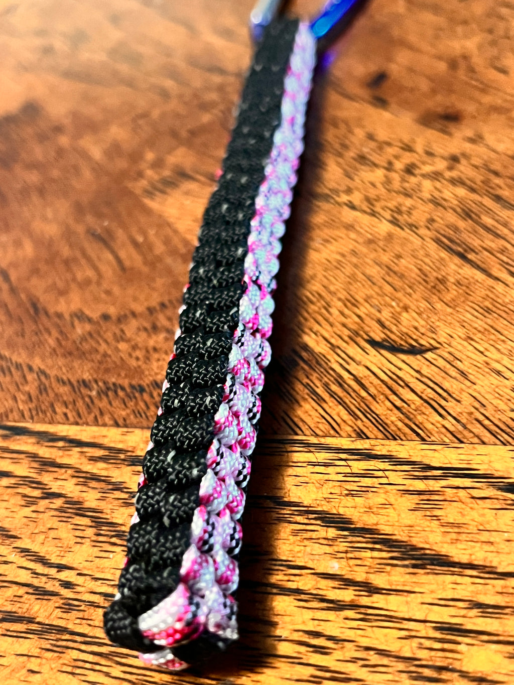 5 1/2"(14cm) 2-string Artisan Handwoven Helix Spiral Paracord Collectible Keychain – Black and Multi Color