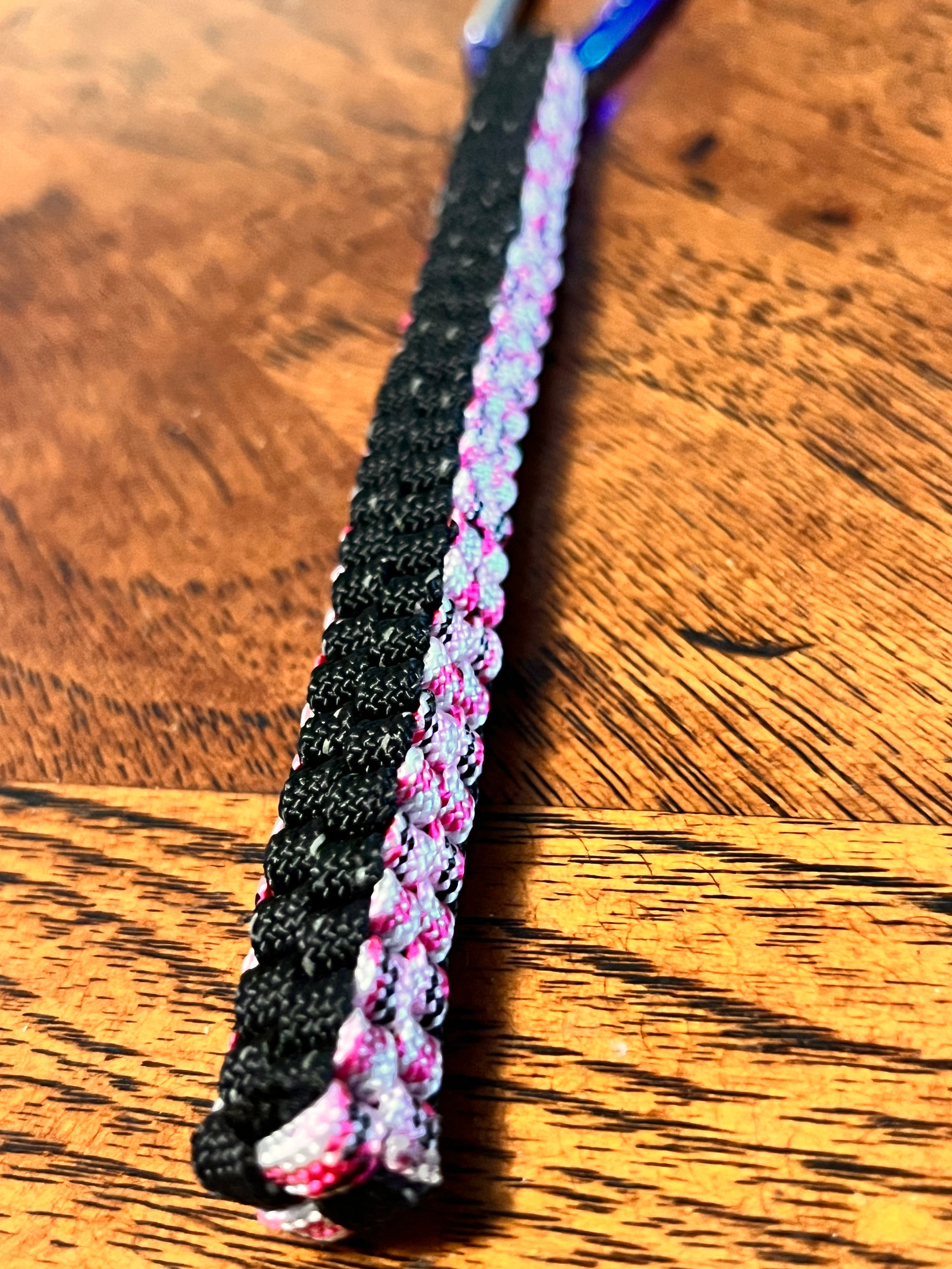 5 1/2"(14cm) 2-string Artisan Handwoven Helix Spiral Paracord Collectible Keychain – Black and Multi Color