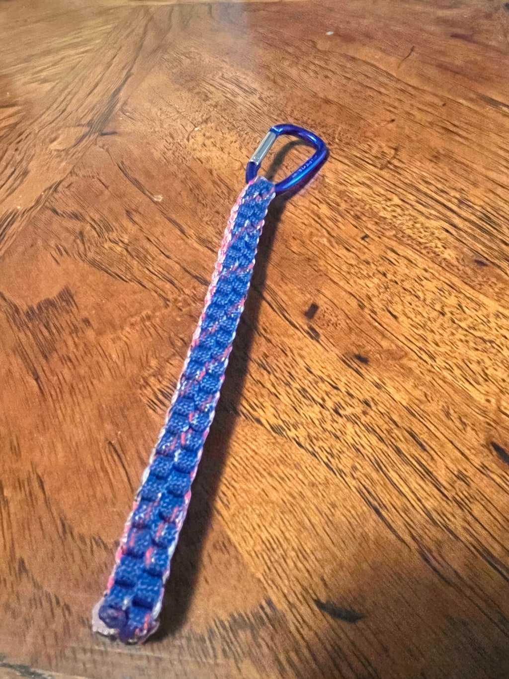 5 1/2"(14cm) 2-string Artisan Handwoven Helix Spiral Paracord Collectible Keychain – Blue and Multi Color
