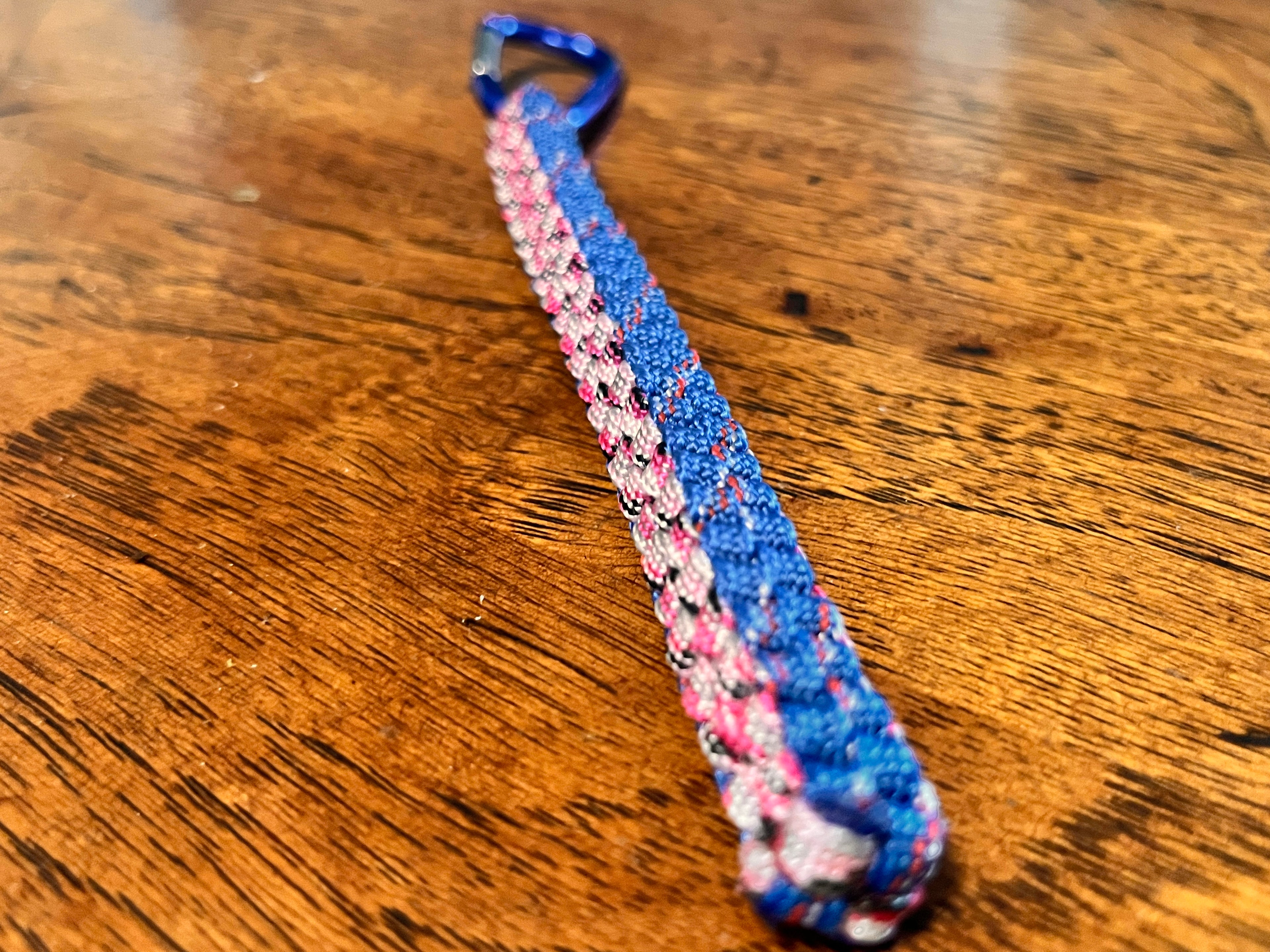 5 1/2"(14cm) 2-string Artisan Handwoven Helix Spiral Paracord Collectible Keychain – Blue and Multi Color